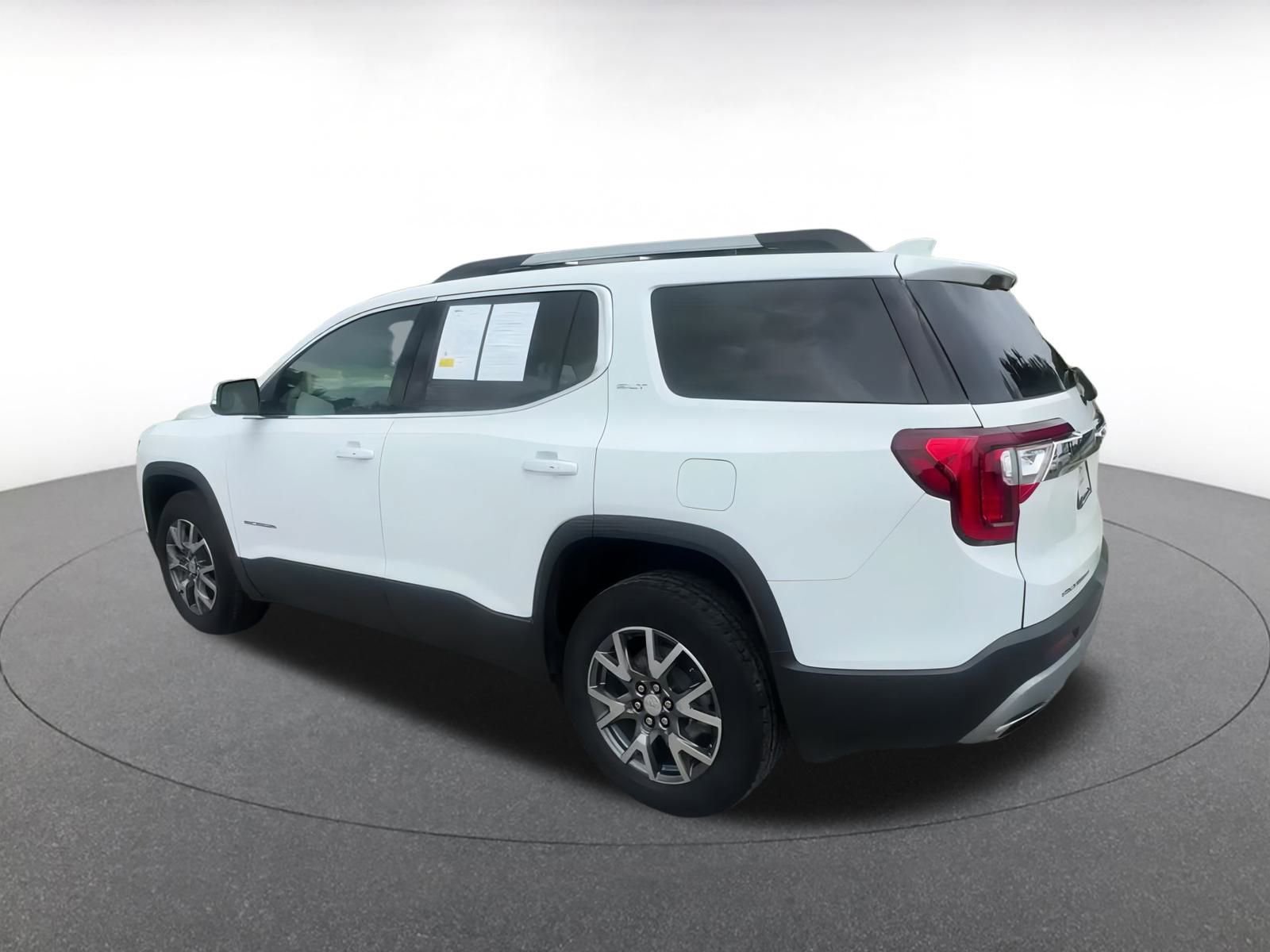 Thumbnail: 2023 GMC Acadia - 10