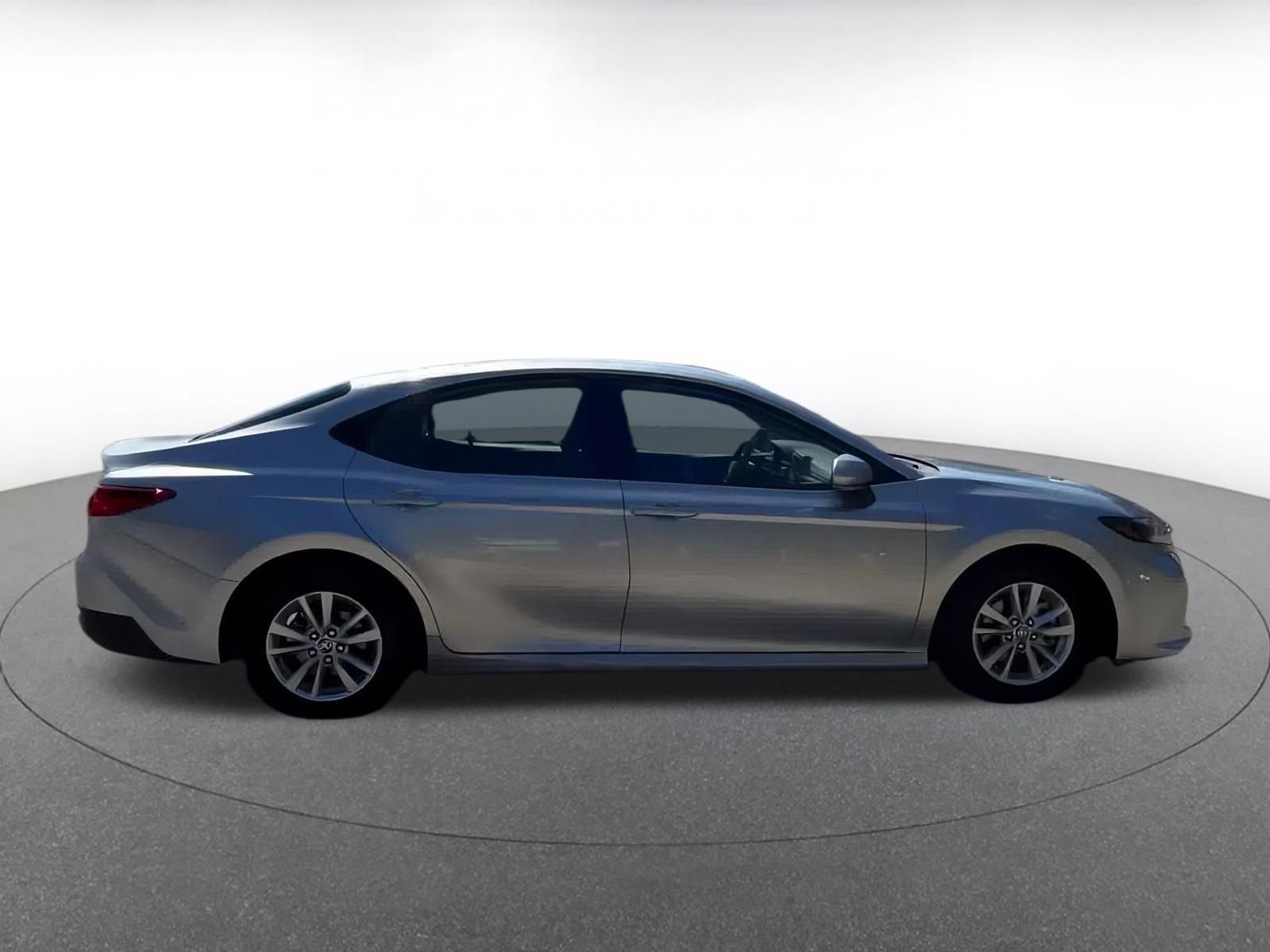 Thumbnail: 2025 Toyota Camry - 15