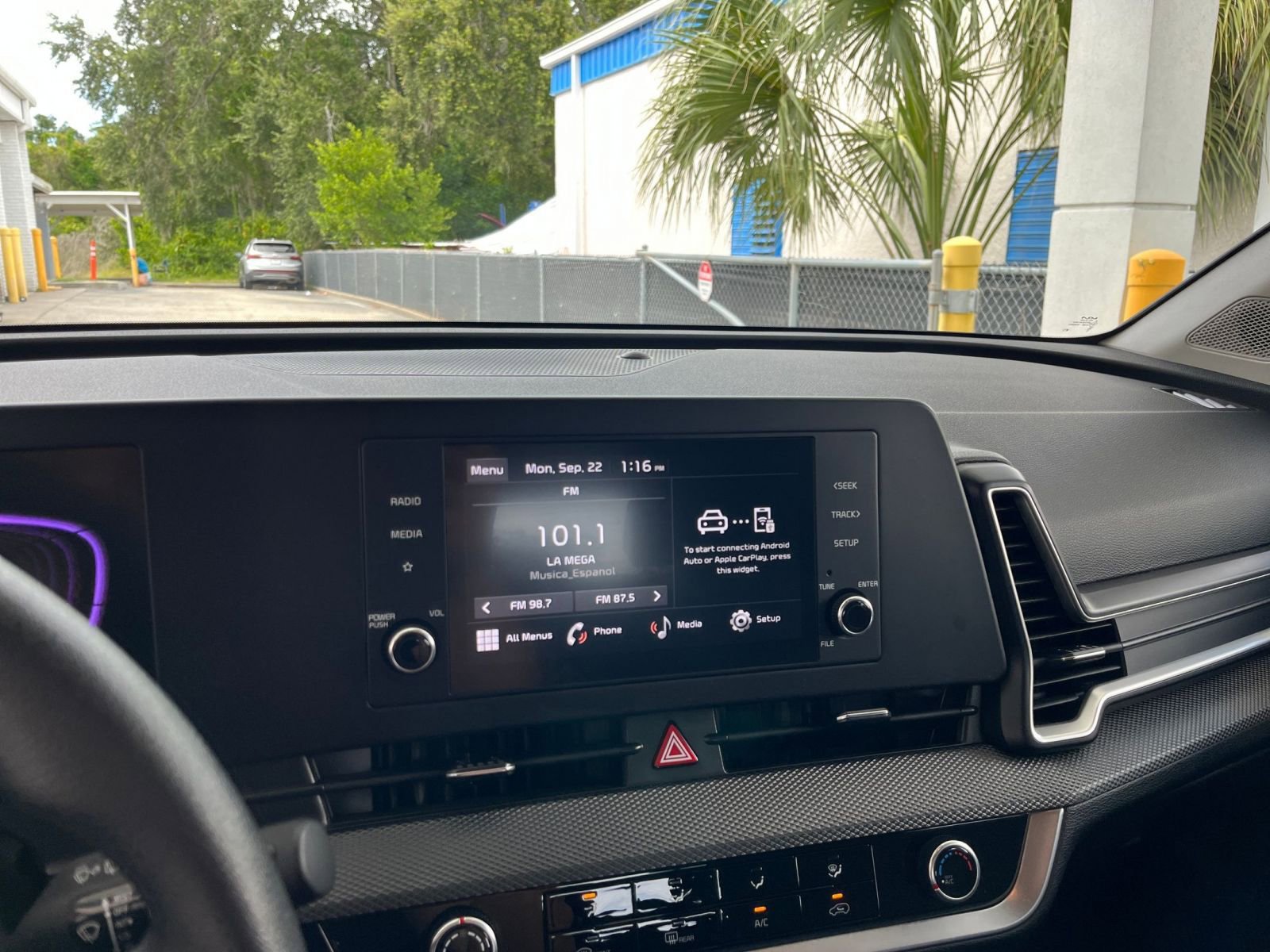 Thumbnail: 2025 Kia Sportage - 18