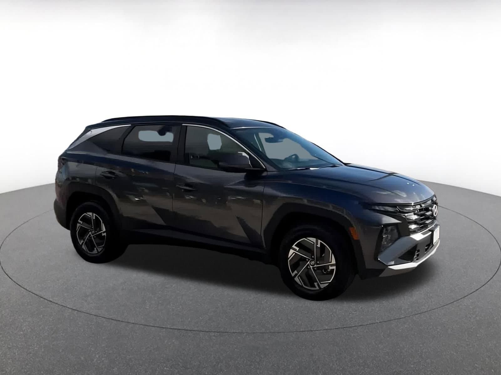 Thumbnail: 2025 Hyundai Tucson - 2