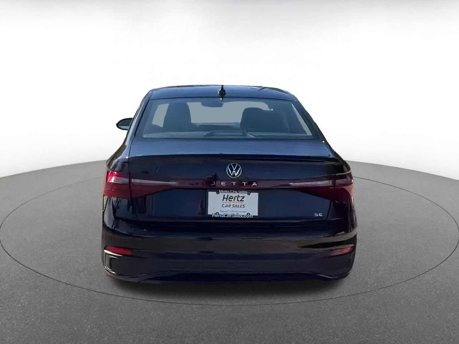 Thumbnail: 2025 Volkswagen Jetta - 10