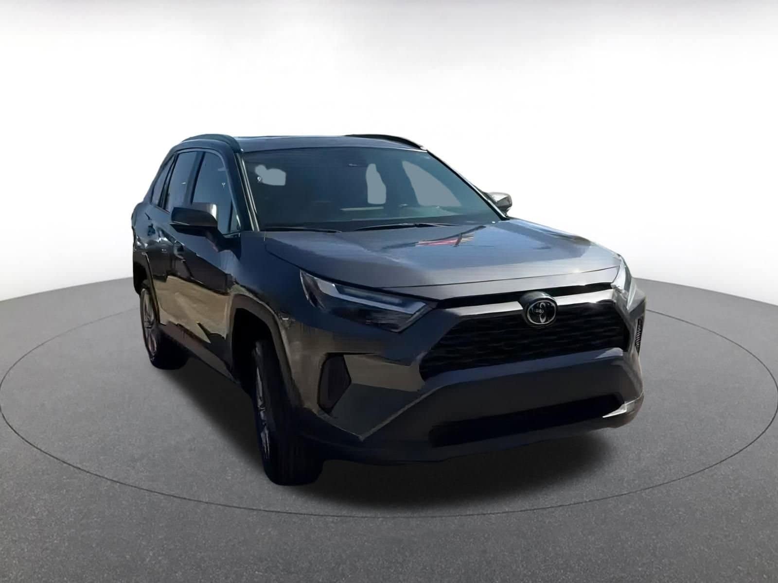 Thumbnail: 2025 Toyota RAV4 - 3