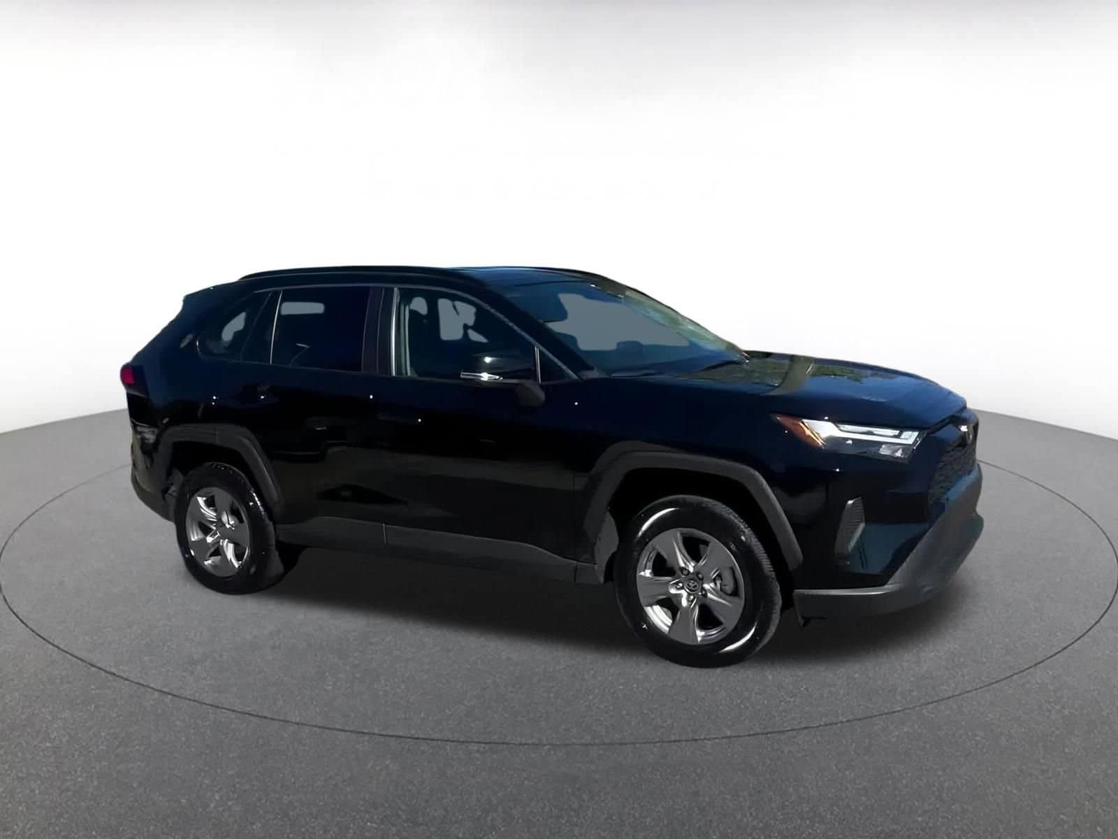 Thumbnail: 2025 Toyota RAV4 - 2