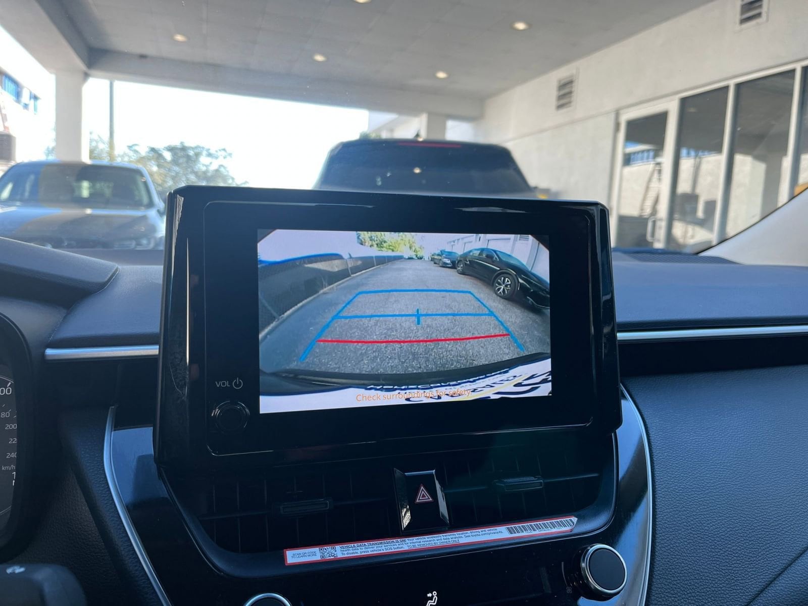 Thumbnail: 2025 Toyota Corolla - 17