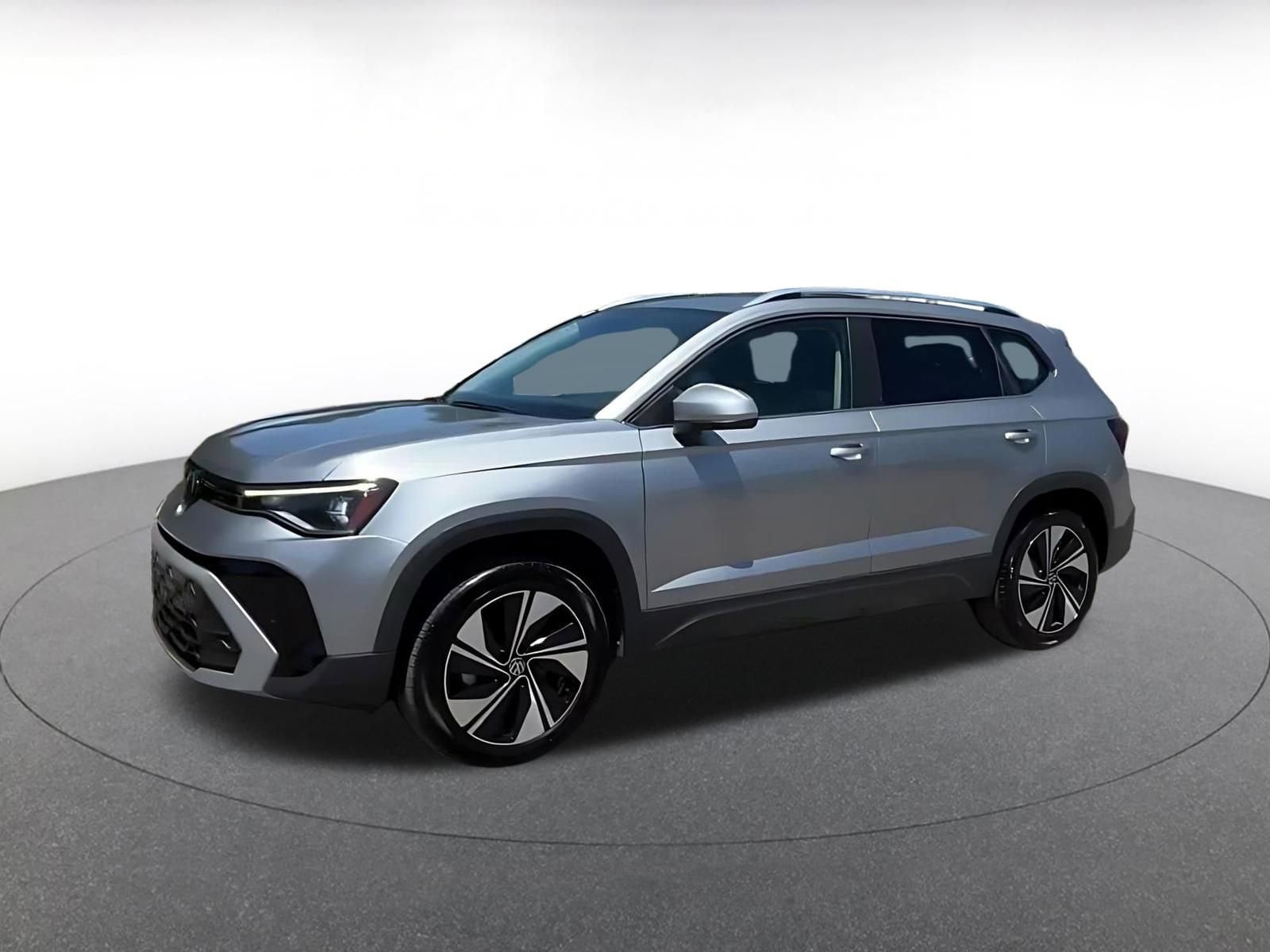 Thumbnail: 2025 Volkswagen Taos - 8