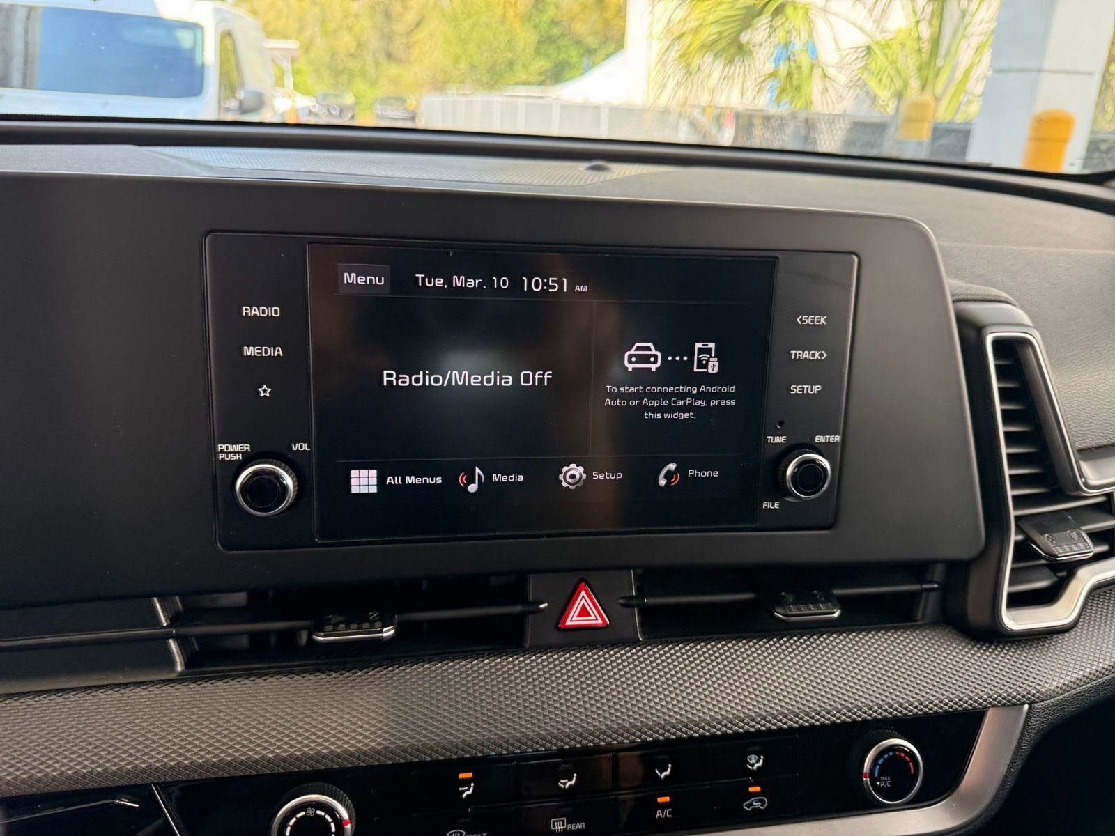 Thumbnail: 2025 Kia Sportage - 20