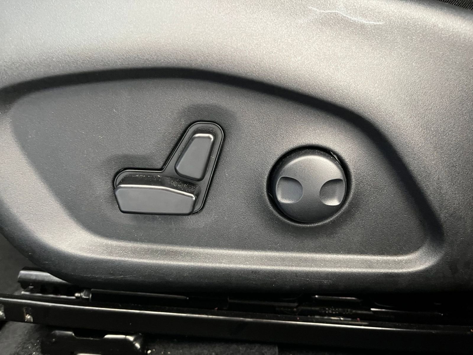 Thumbnail: 2025 Jeep Compass - 33