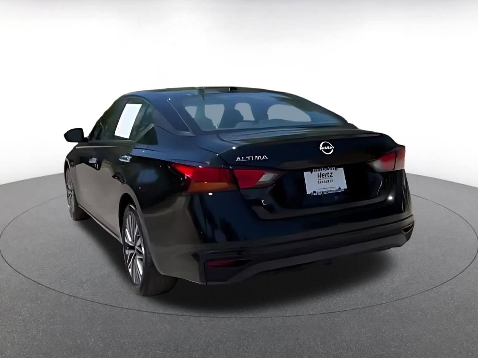 Thumbnail: 2025 Nissan Altima - 16