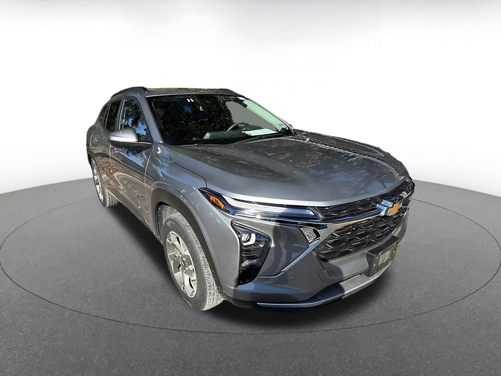 Thumbnail: 2025 Chevrolet Trax - 1