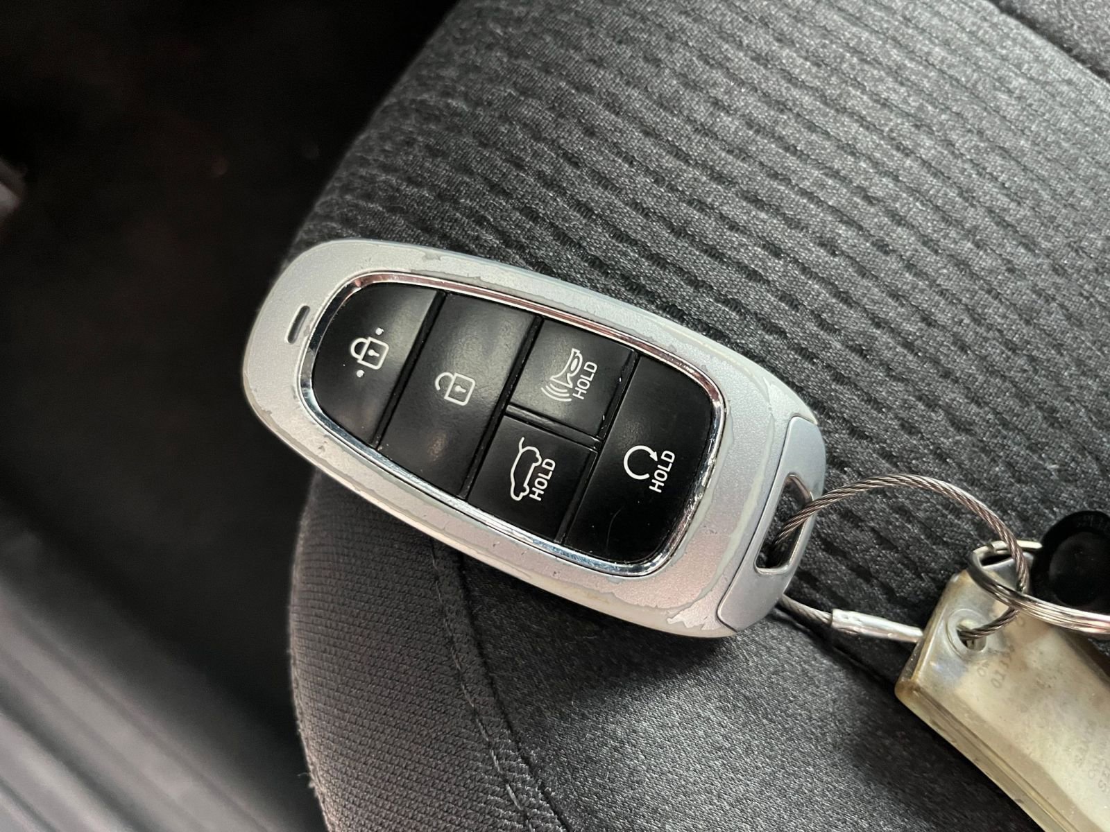 Thumbnail: 2023 Hyundai Santa Fe - 22