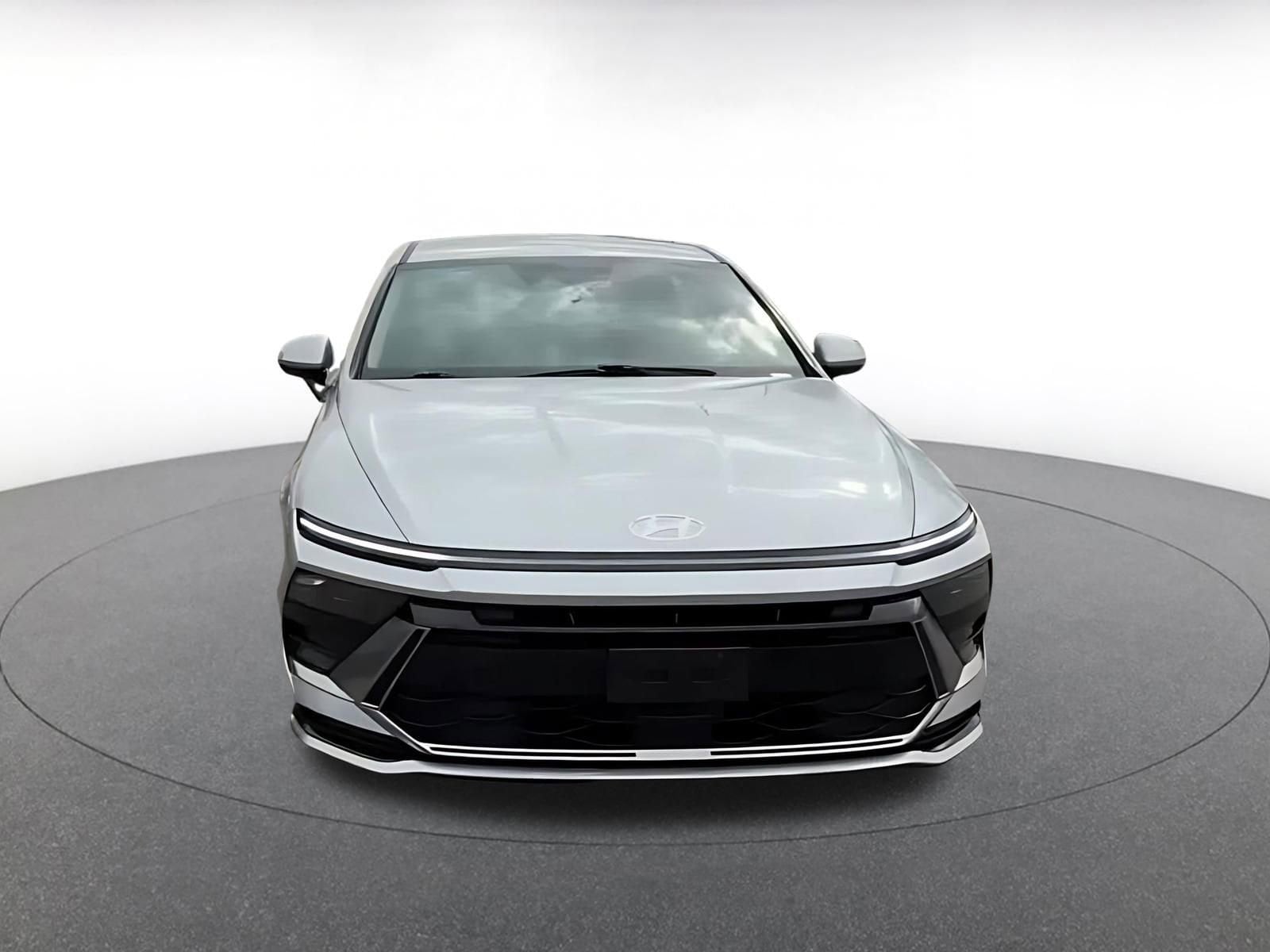 Thumbnail: 2025 Hyundai Sonata - 4