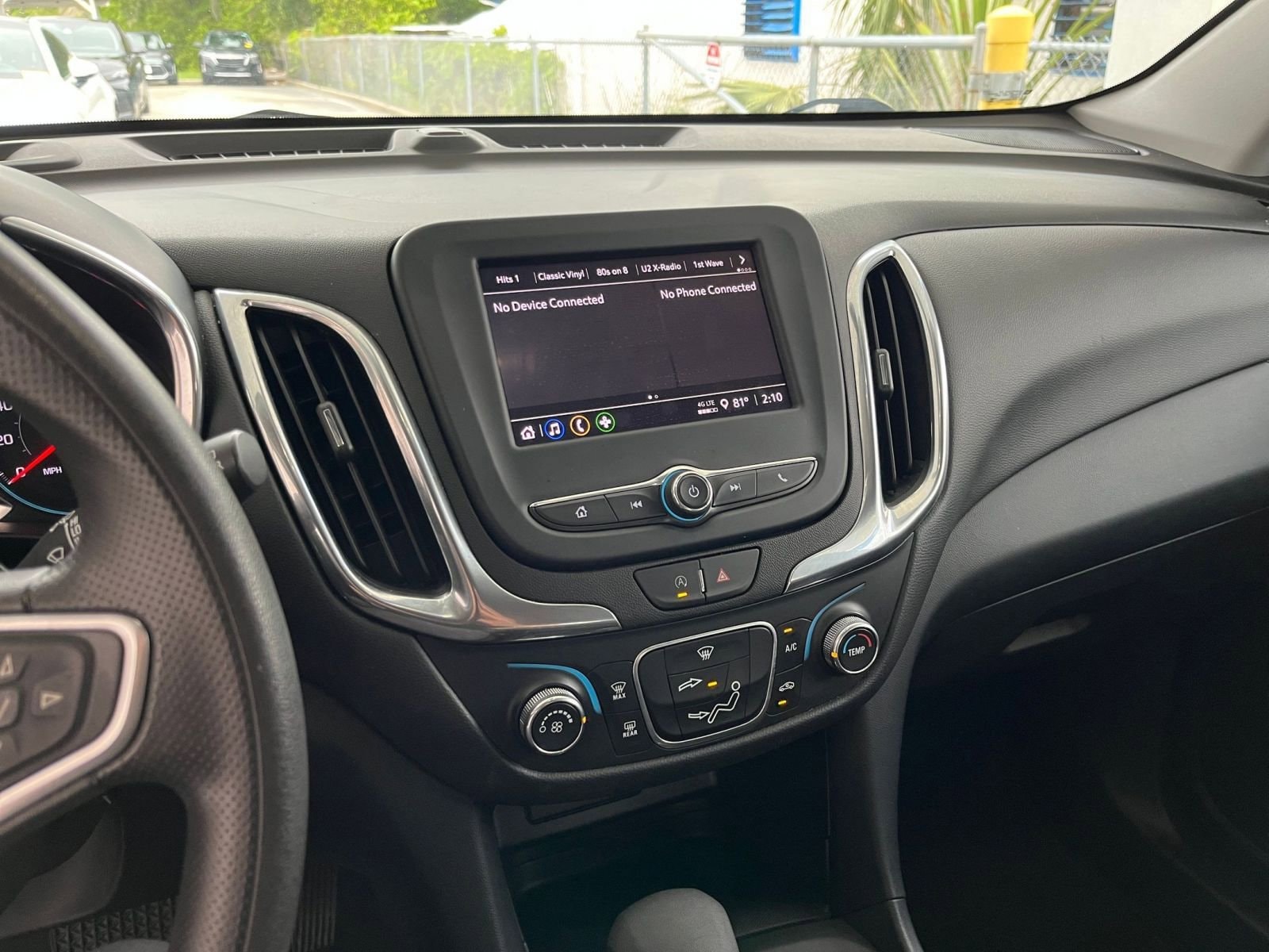 Thumbnail: 2023 Chevrolet Equinox - 18