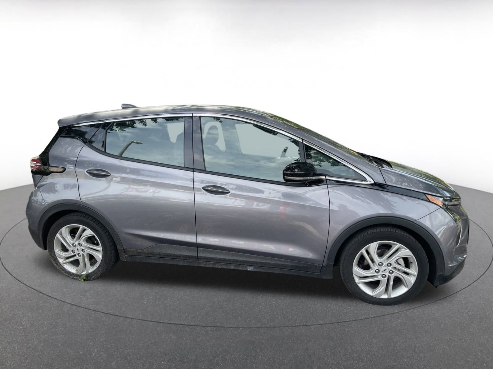 Thumbnail: 2023 Chevrolet Bolt EV - 8