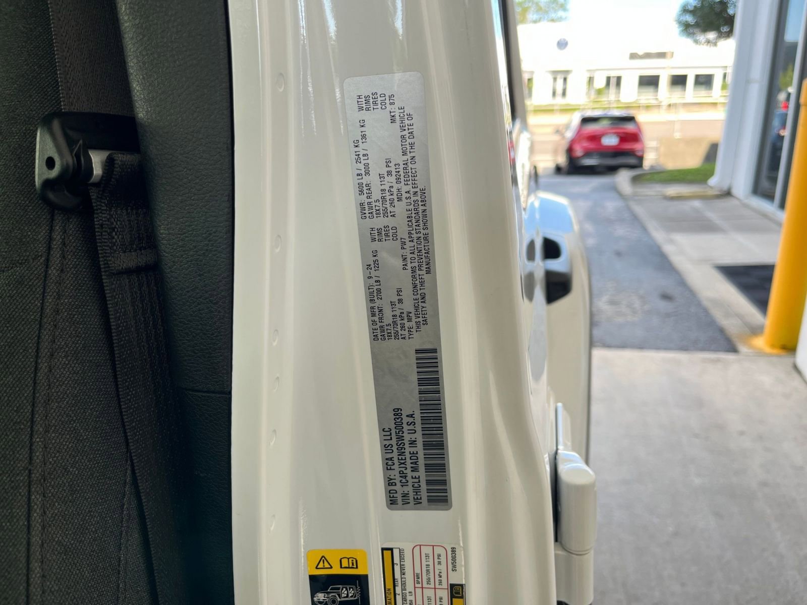 Thumbnail: 2025 Jeep Wrangler - 29