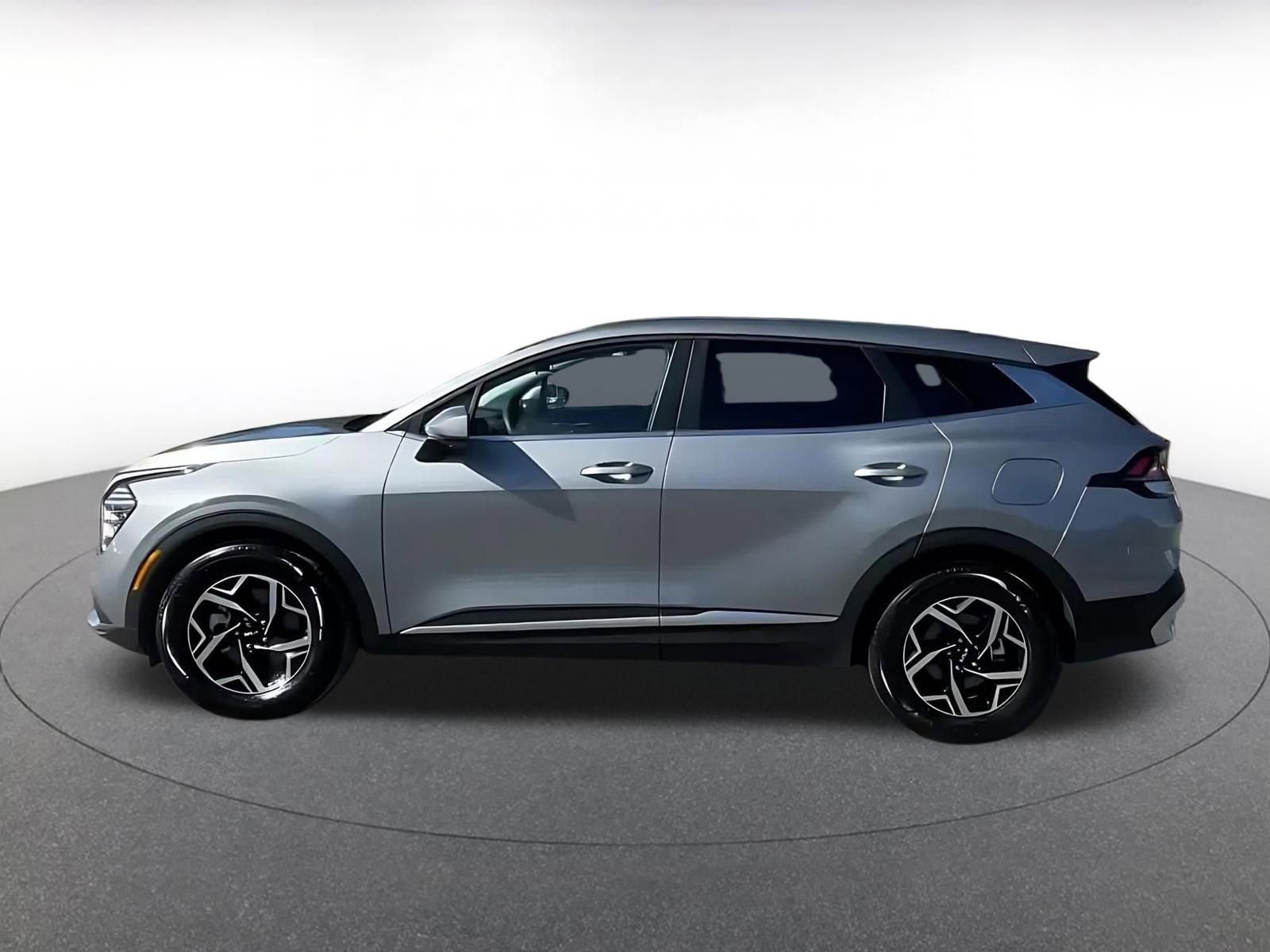 Thumbnail: 2025 Kia Sportage - 10