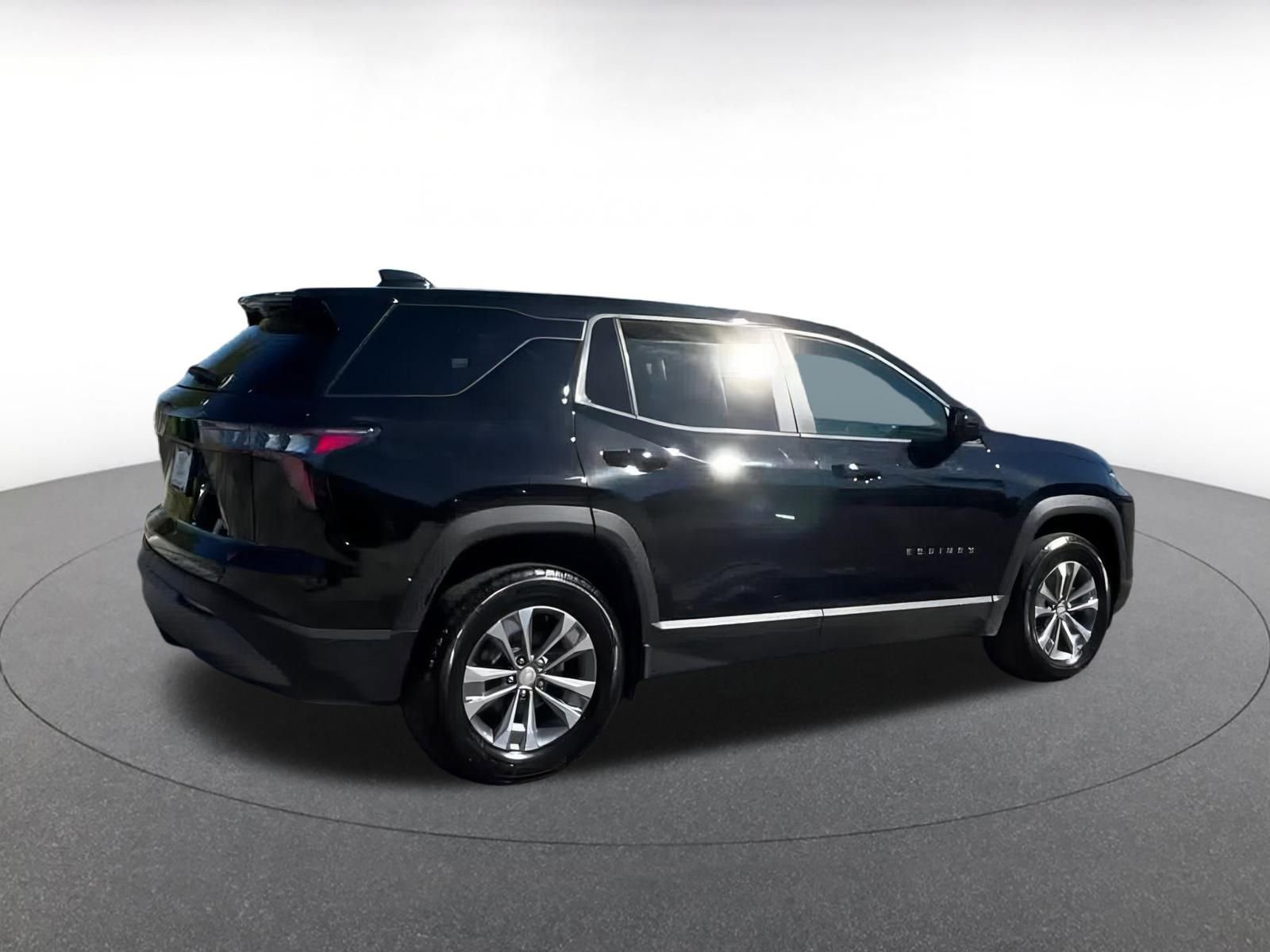 Thumbnail: 2025 Chevrolet Equinox - 11