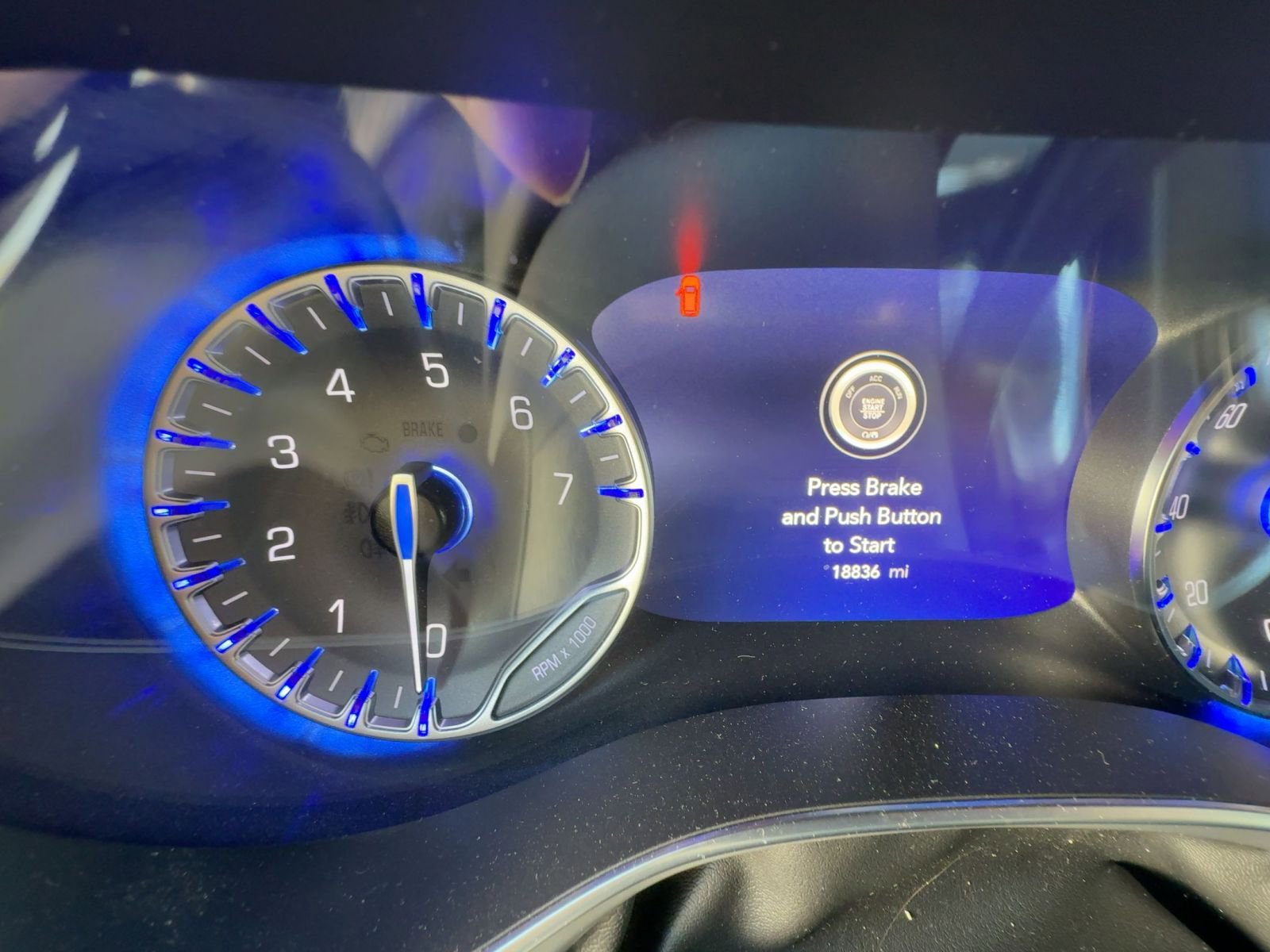 Thumbnail: 2025 Chrysler Pacifica - 9