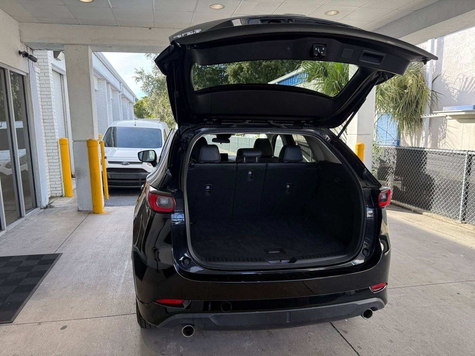 Thumbnail: 2025 Mazda CX-5 - 31