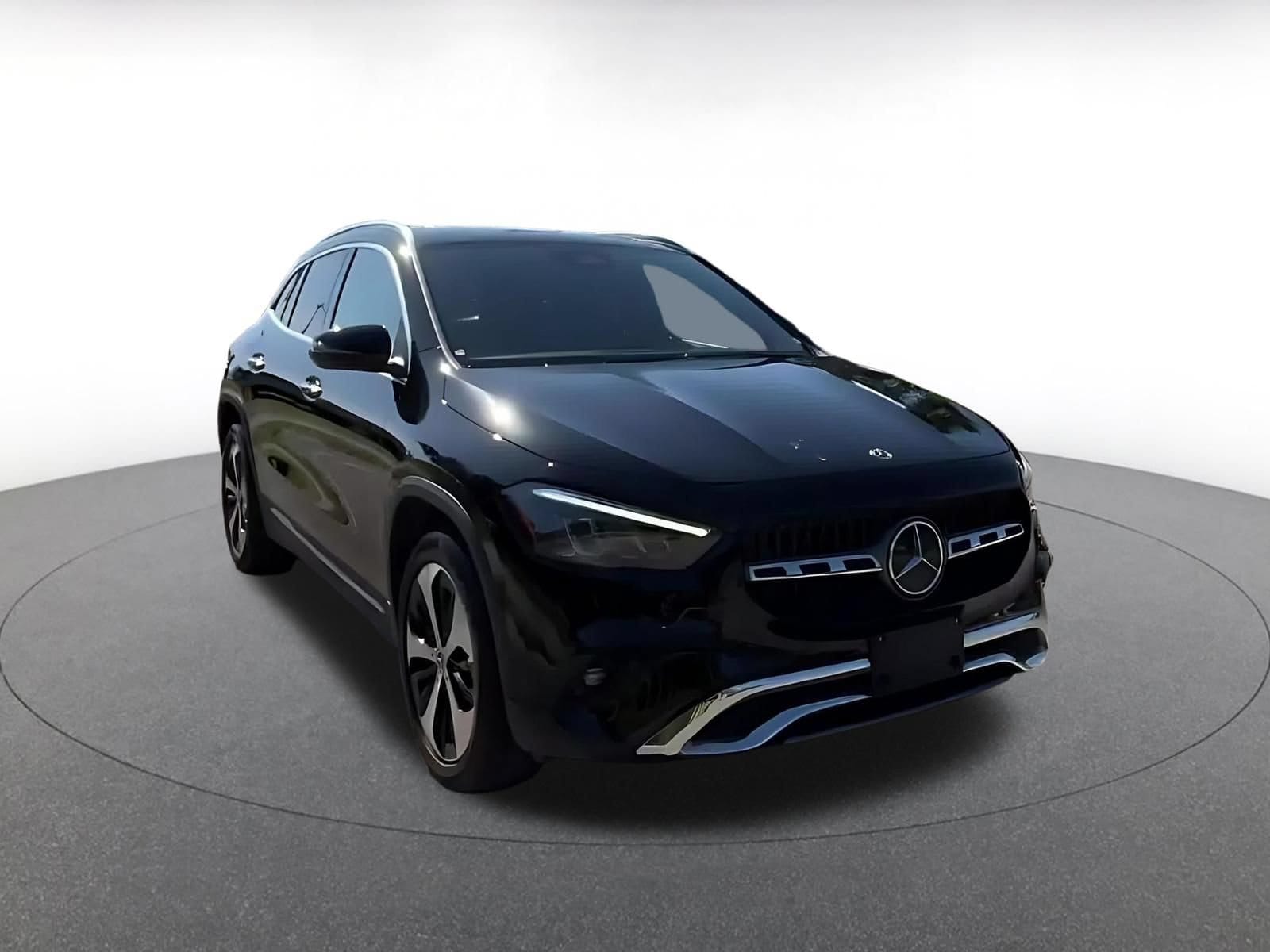 Thumbnail: 2025 Mercedes-Benz GLA - 3