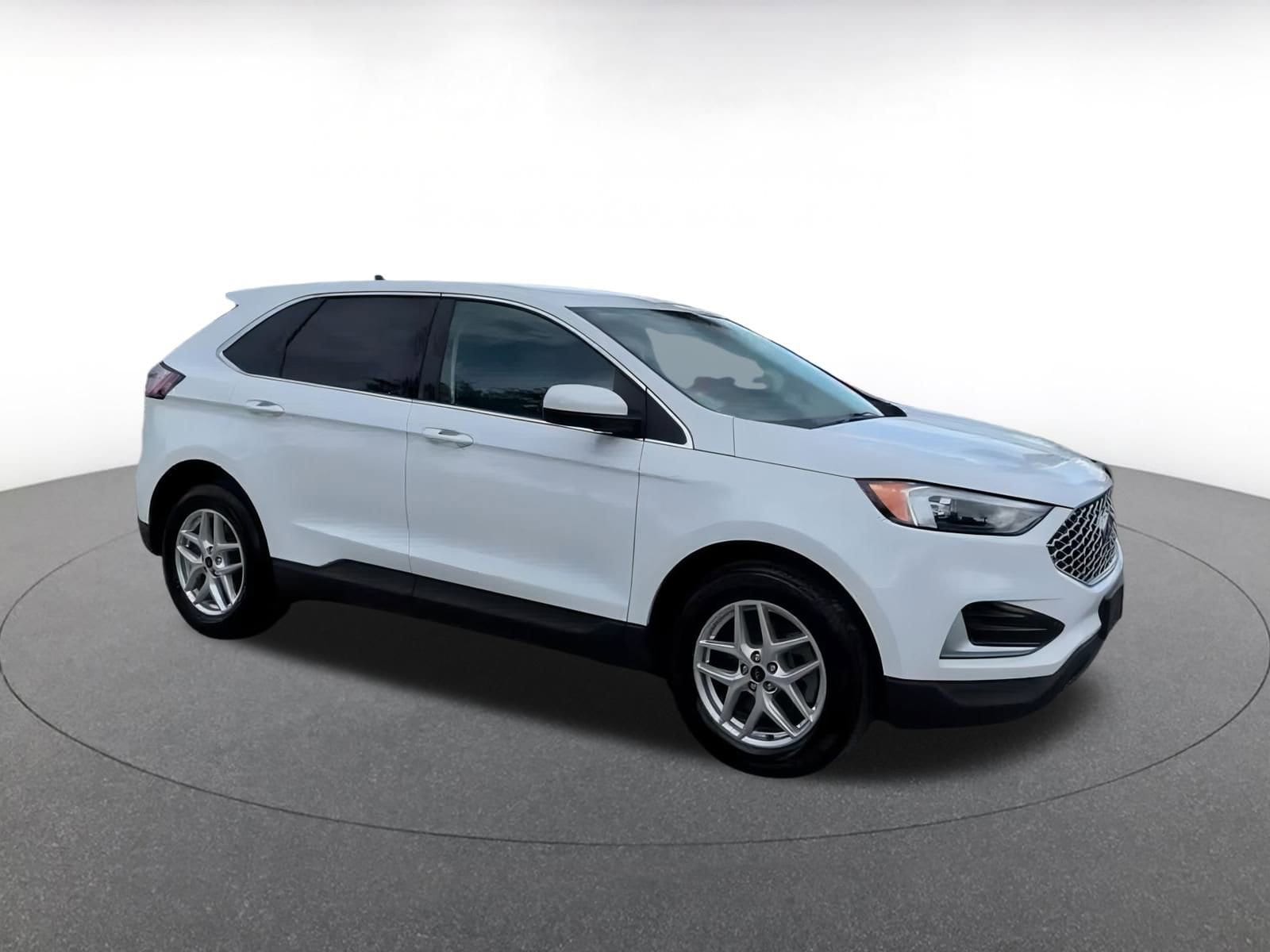 Thumbnail: 2024 Ford Edge - 1