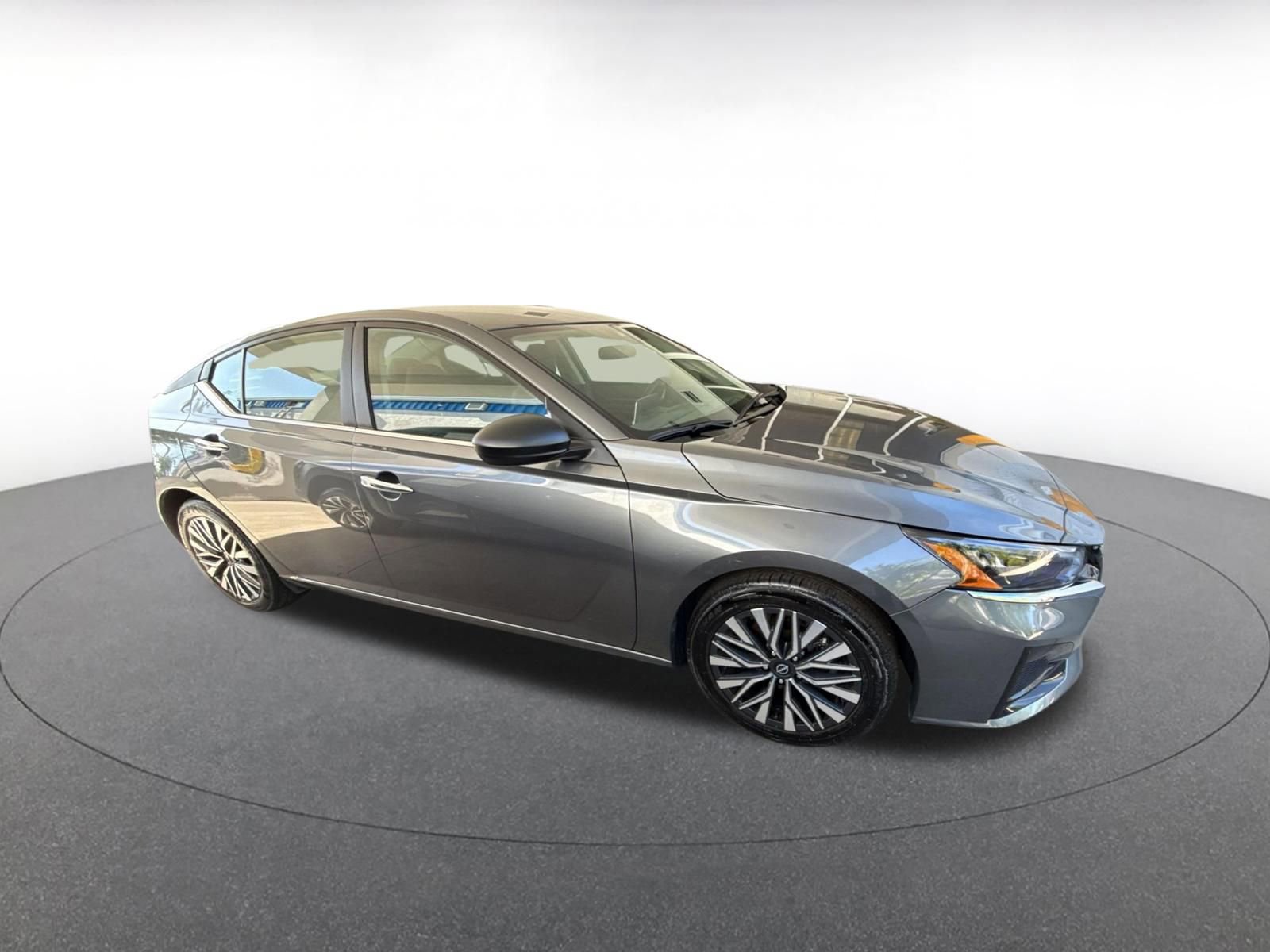 Thumbnail: 2025 Nissan Altima - 4