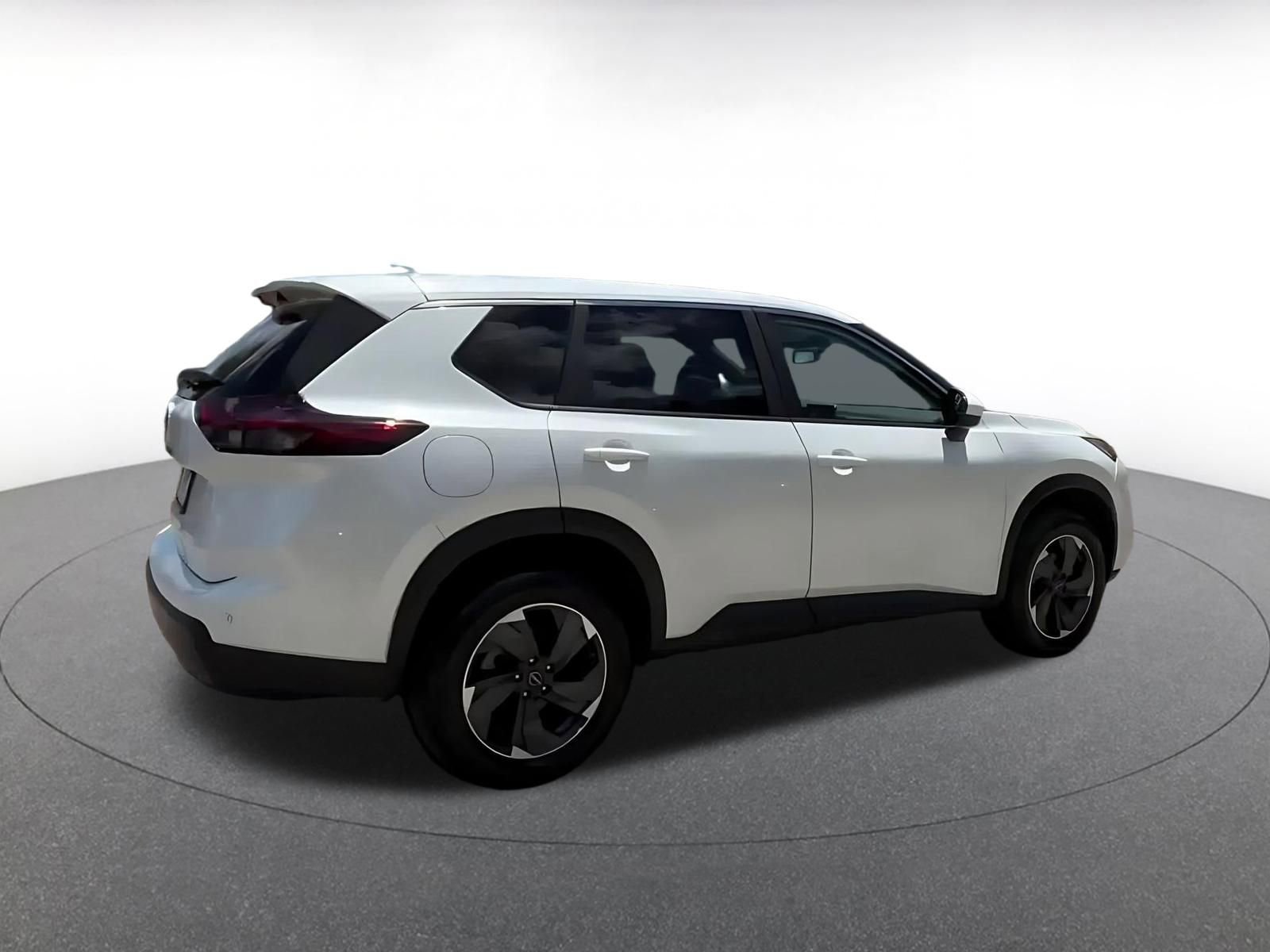 Thumbnail: 2025 Nissan Rogue - 15