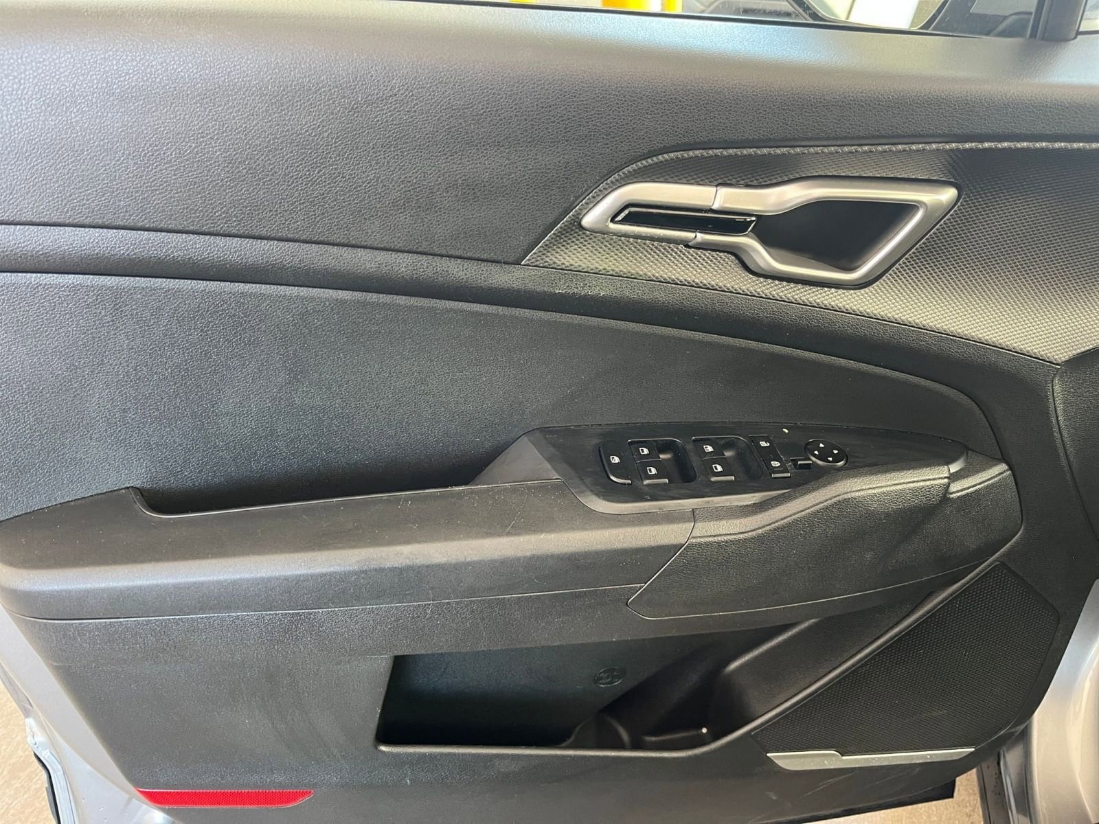 Thumbnail: 2025 Kia Sportage - 30