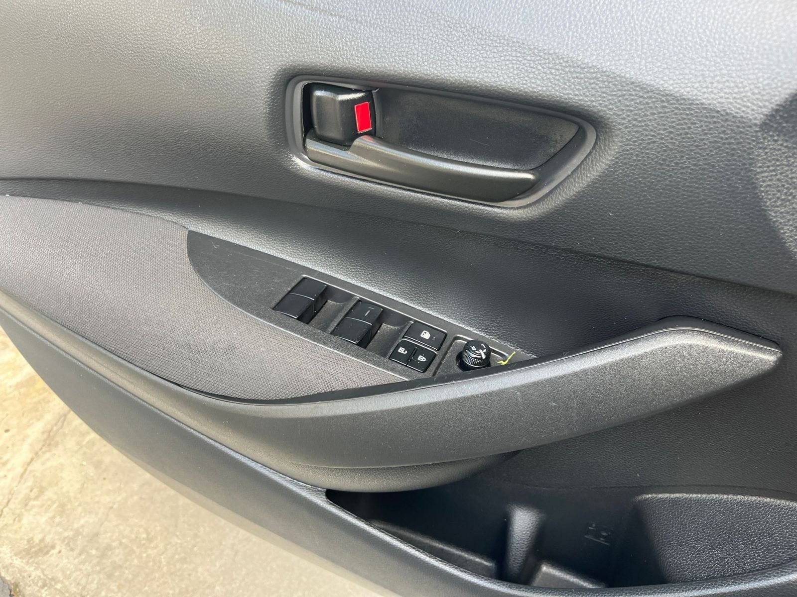 Thumbnail: 2025 Toyota Corolla - 20