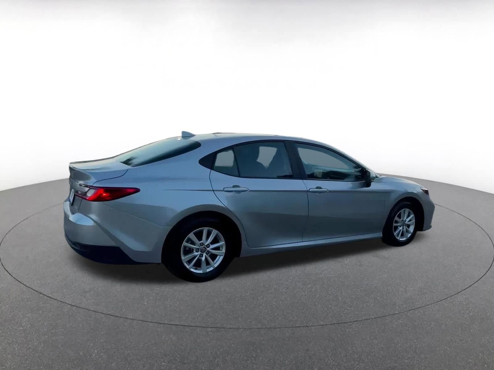 Thumbnail: 2025 Toyota Camry - 12