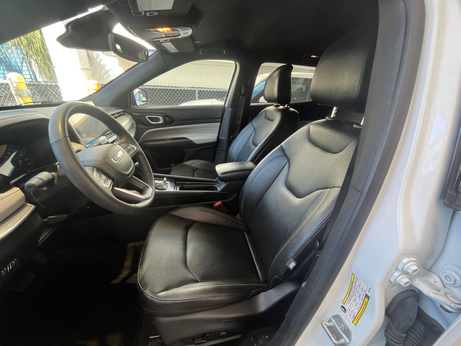 Thumbnail: 2025 Jeep Compass - 29