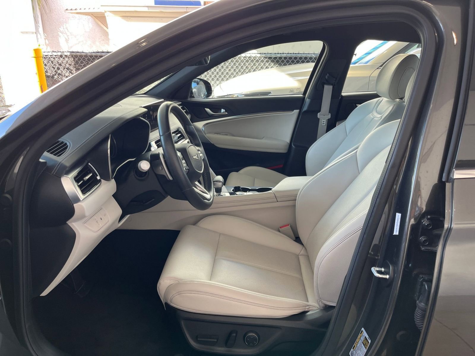 Thumbnail: 2025 Genesis G70 - 27