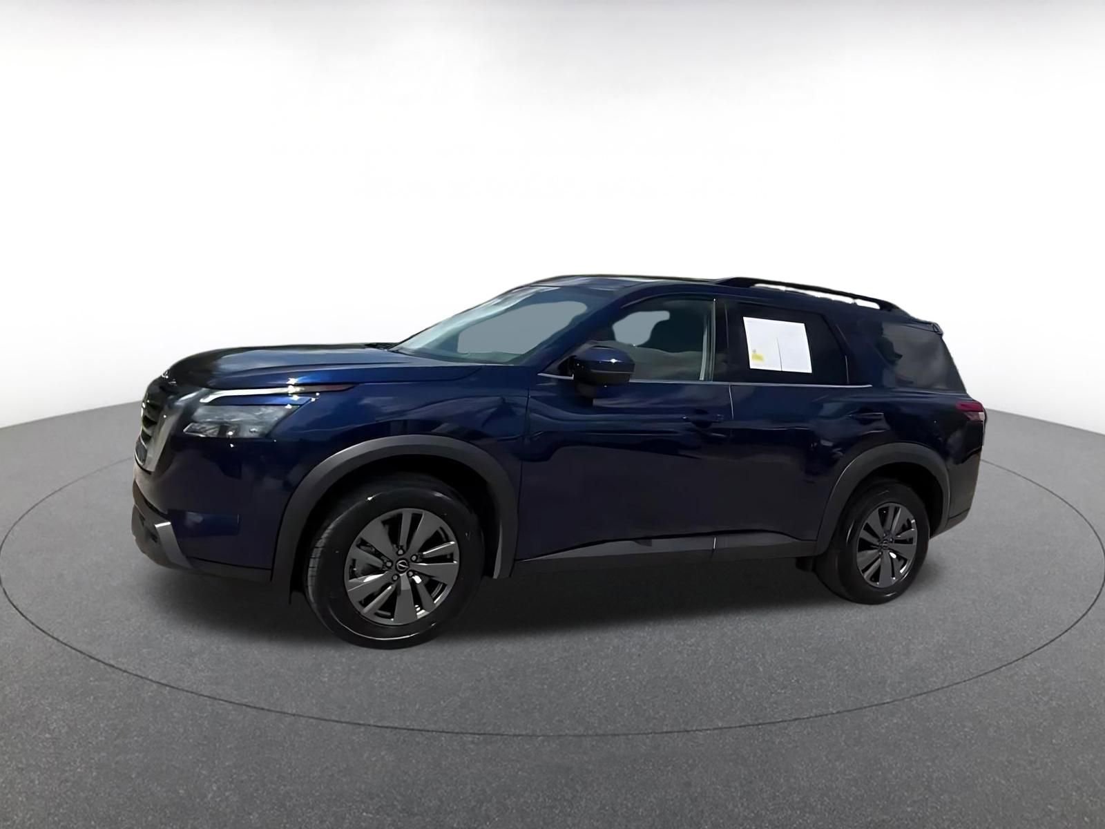 Thumbnail: 2025 Nissan Pathfinder - 8