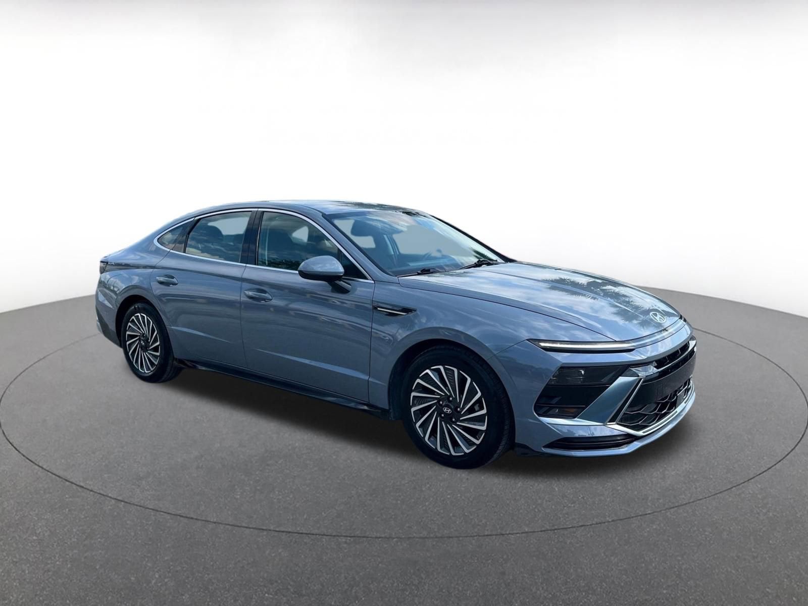 Thumbnail: 2025 Hyundai Sonata - 1