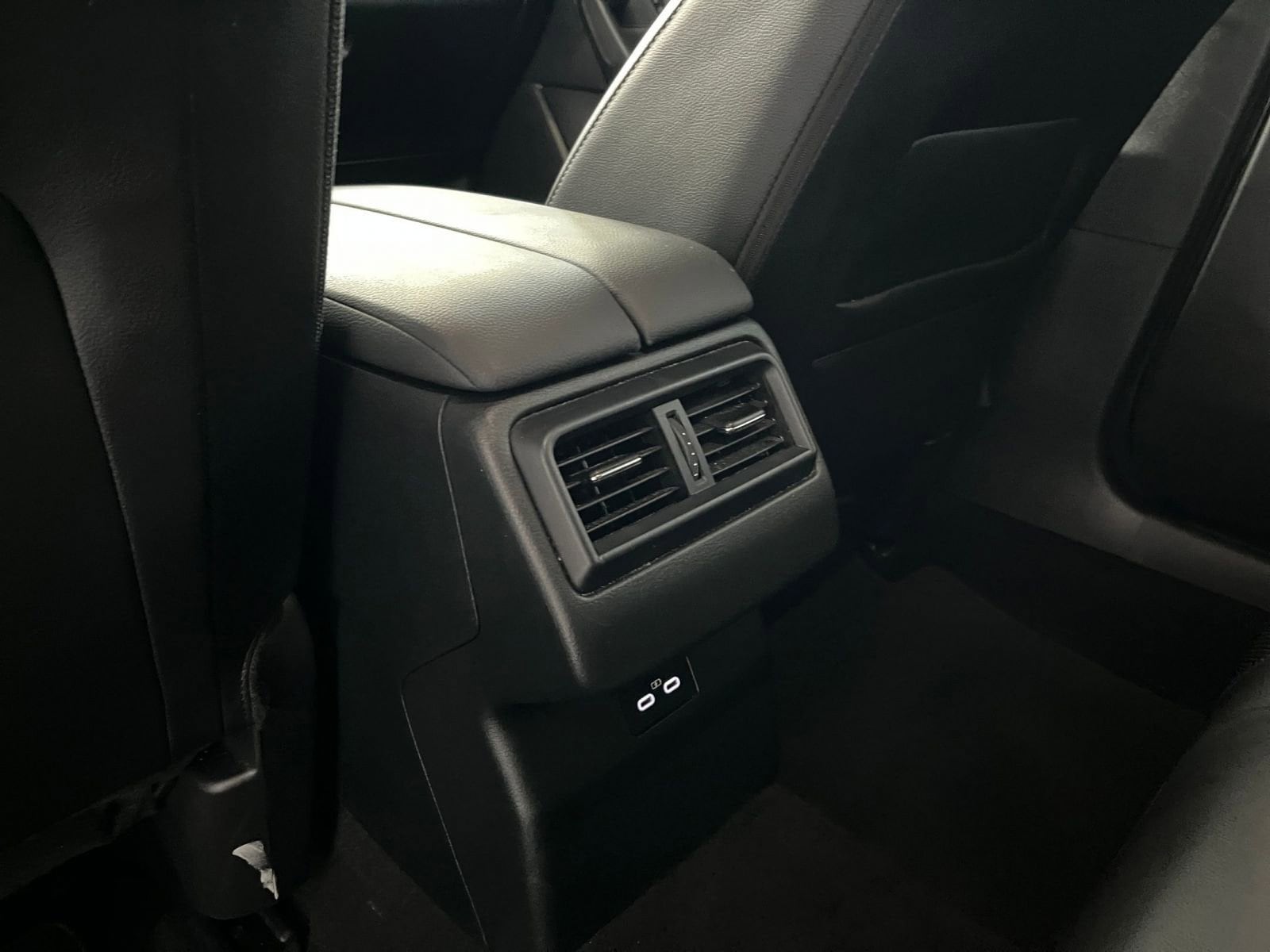 Thumbnail: 2025 Mazda CX-50 - 24