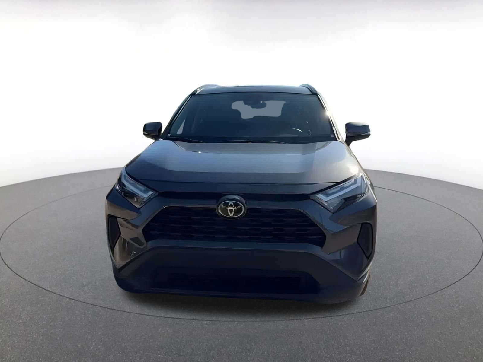 Thumbnail: 2025 Toyota RAV4 - 4