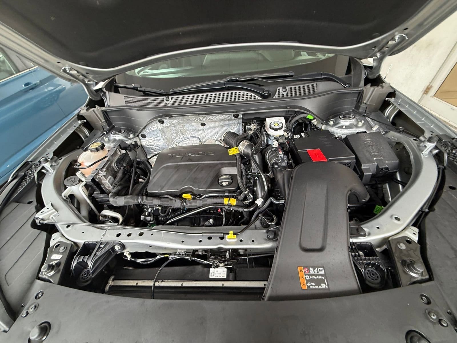 Thumbnail: 2025 Chevrolet Trax - 32