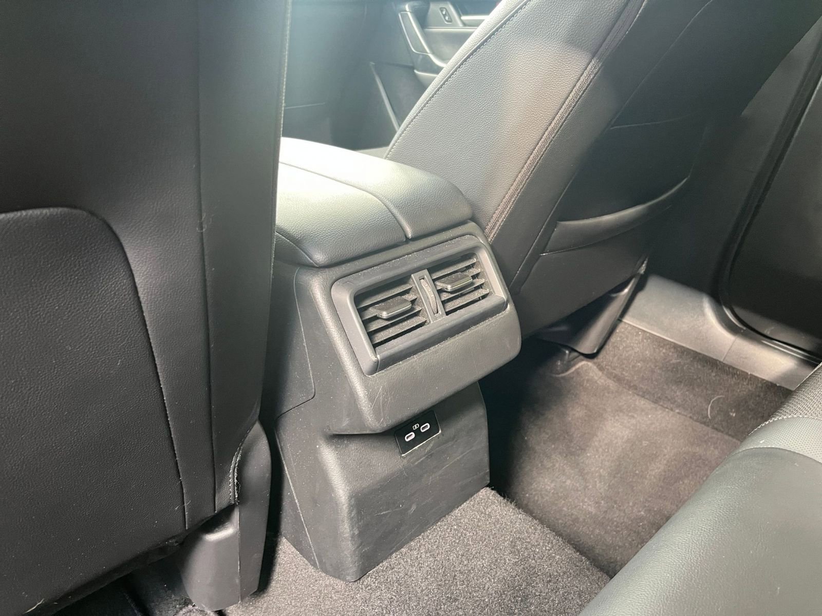 Thumbnail: 2025 Mazda CX-50 - 25