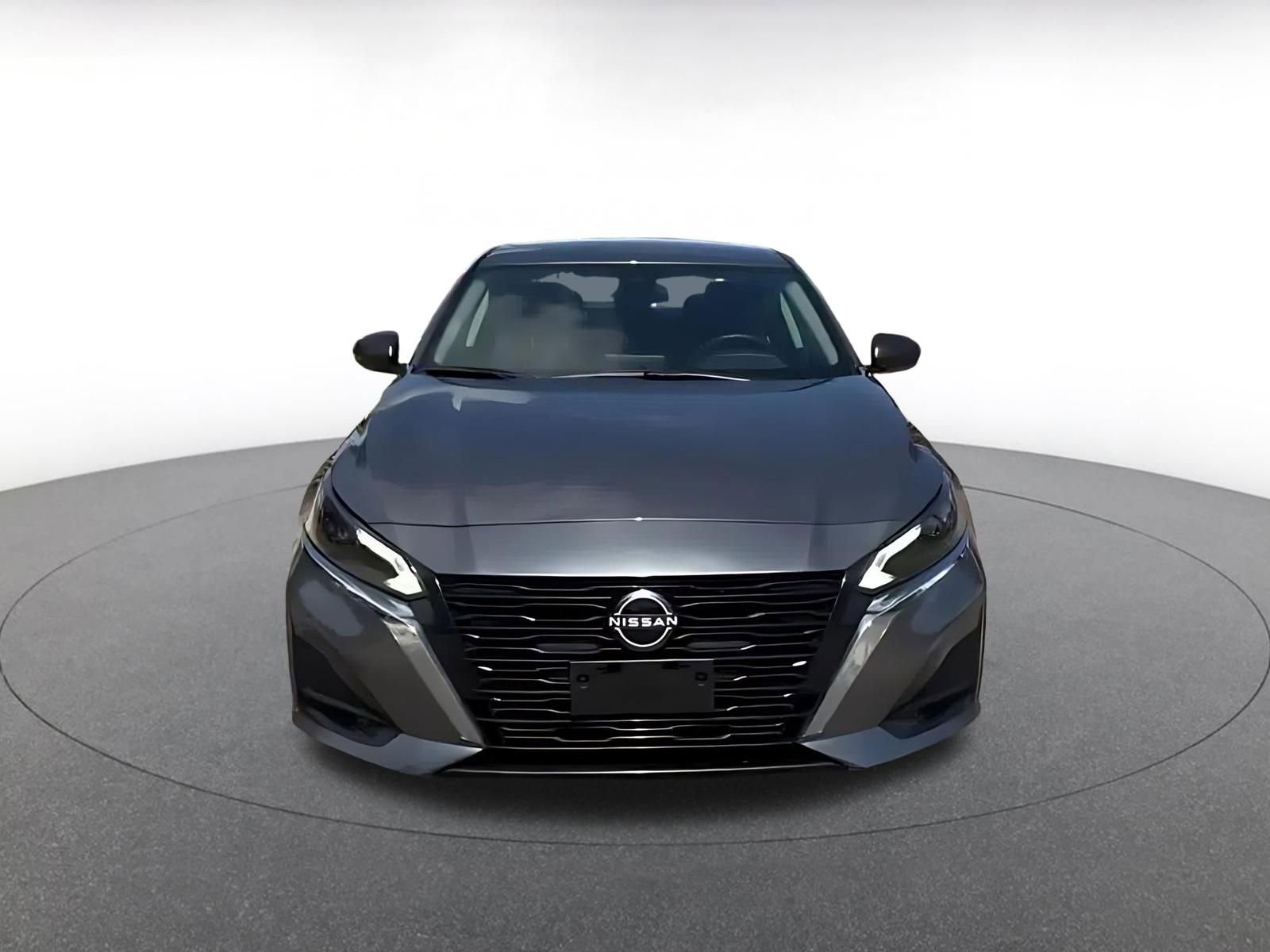 Thumbnail: 2025 Nissan Altima - 4
