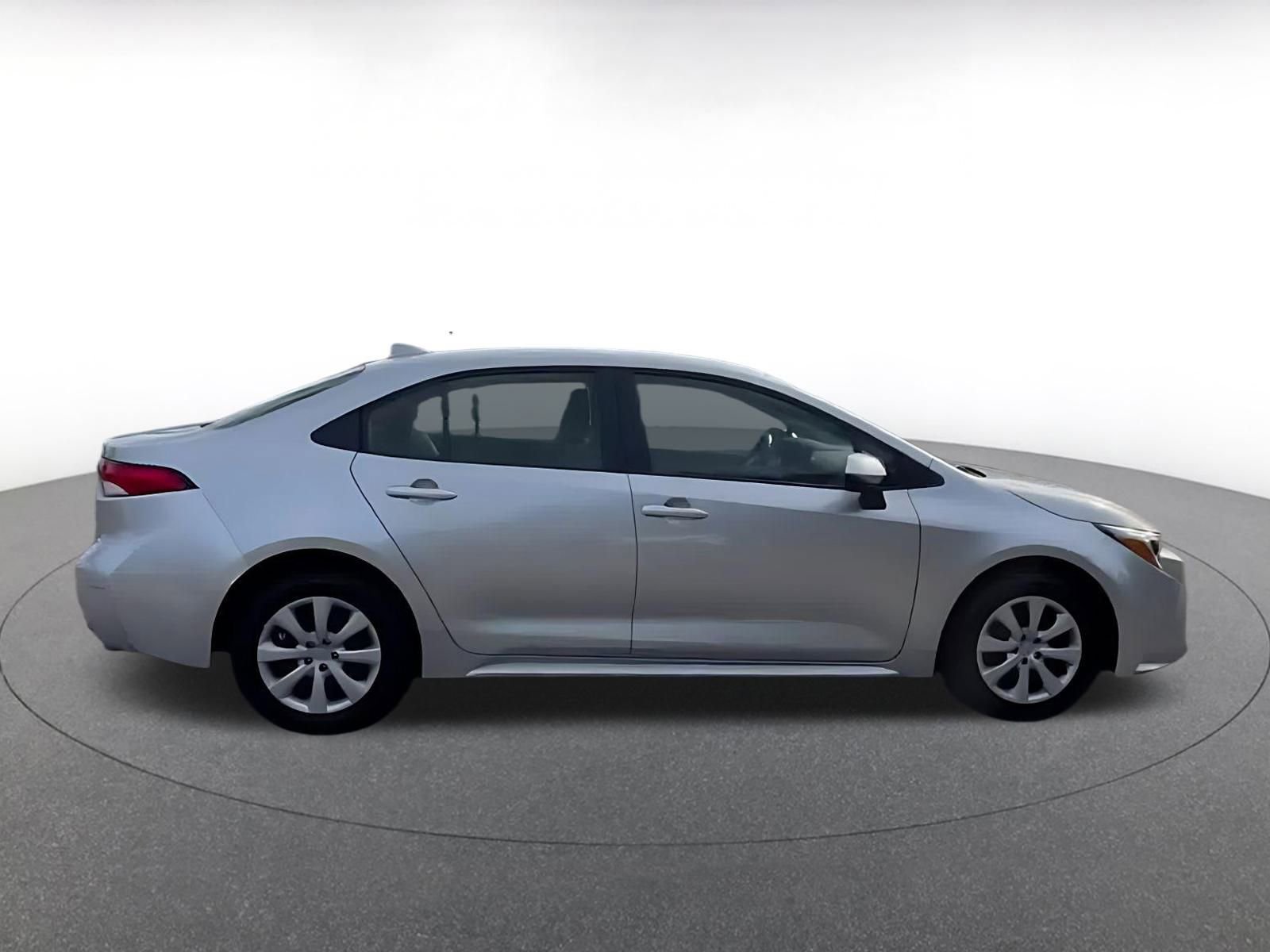 Thumbnail: 2025 Toyota Corolla - 16