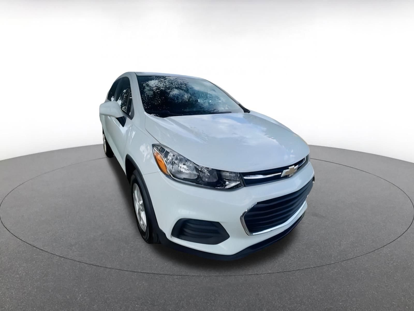 Thumbnail: 2021 Chevrolet Trax - 1