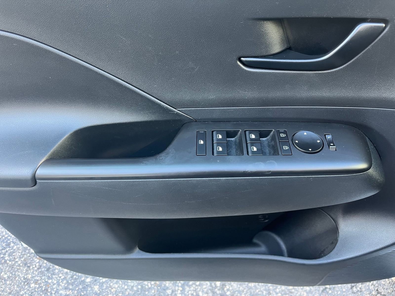 Thumbnail: 2025 Hyundai Kona - 18