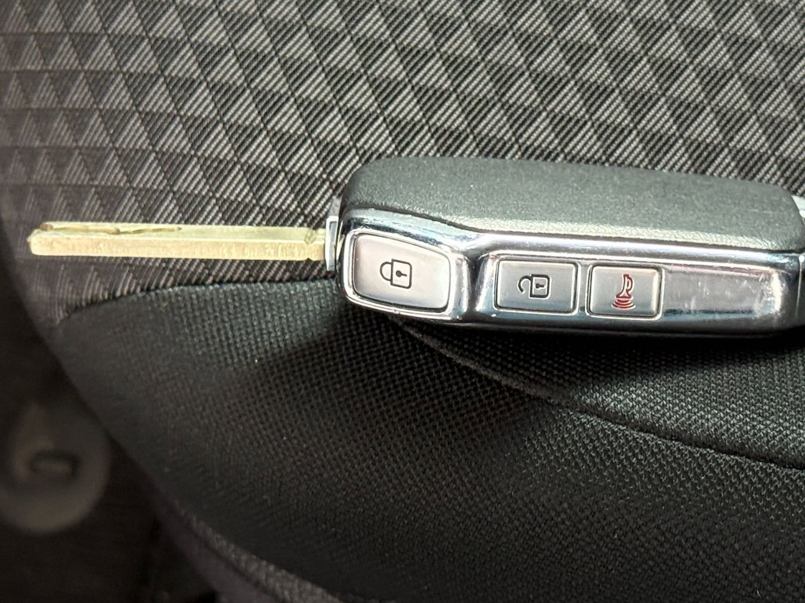 Thumbnail: 2025 Kia Soul - 21