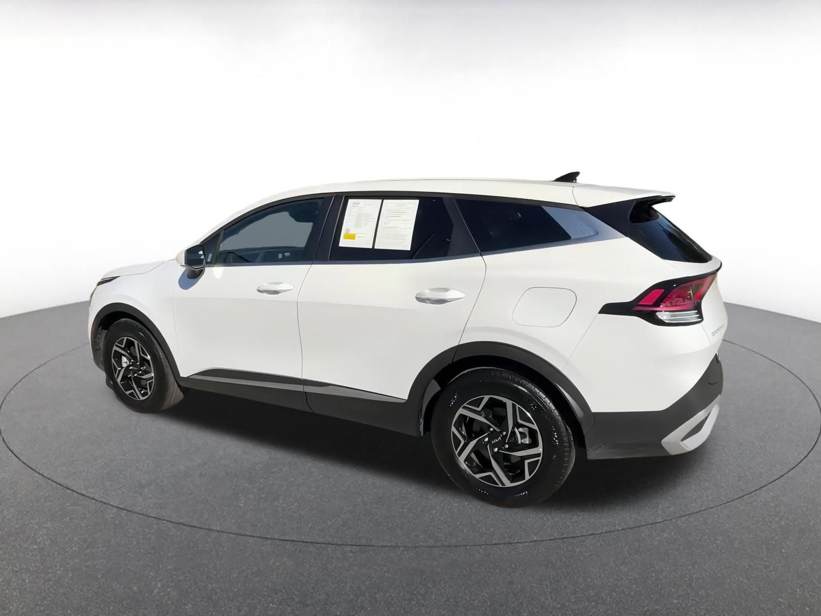 Thumbnail: 2025 Kia Sportage - 10