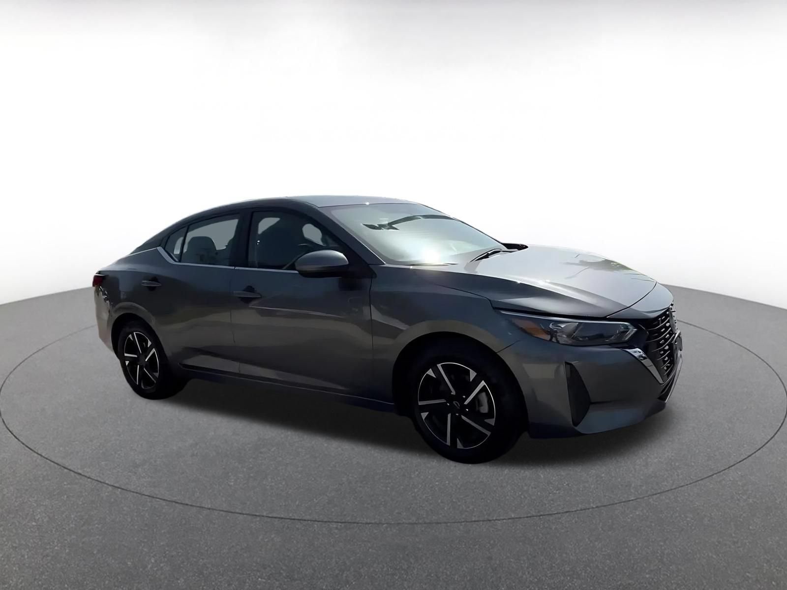 Thumbnail: 2025 Nissan Sentra - 2