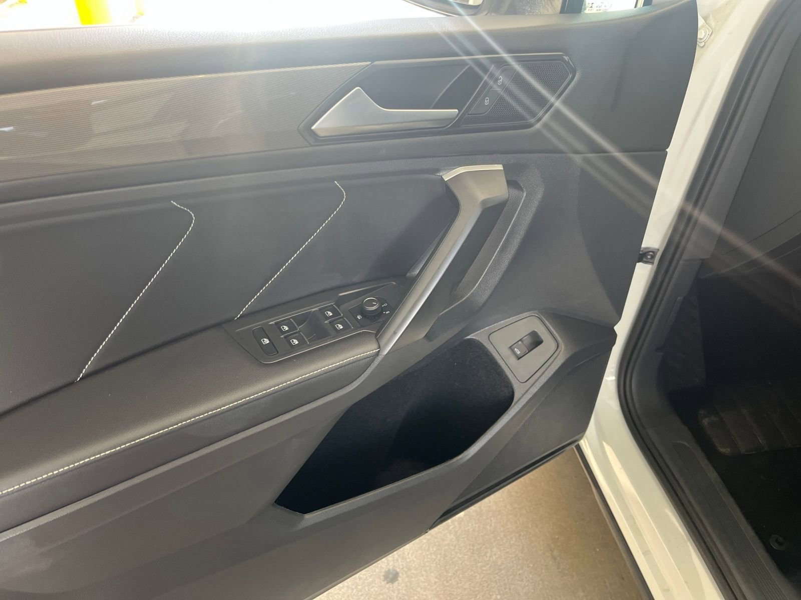 2024 Volkswagen Tiguan 2.0T 20