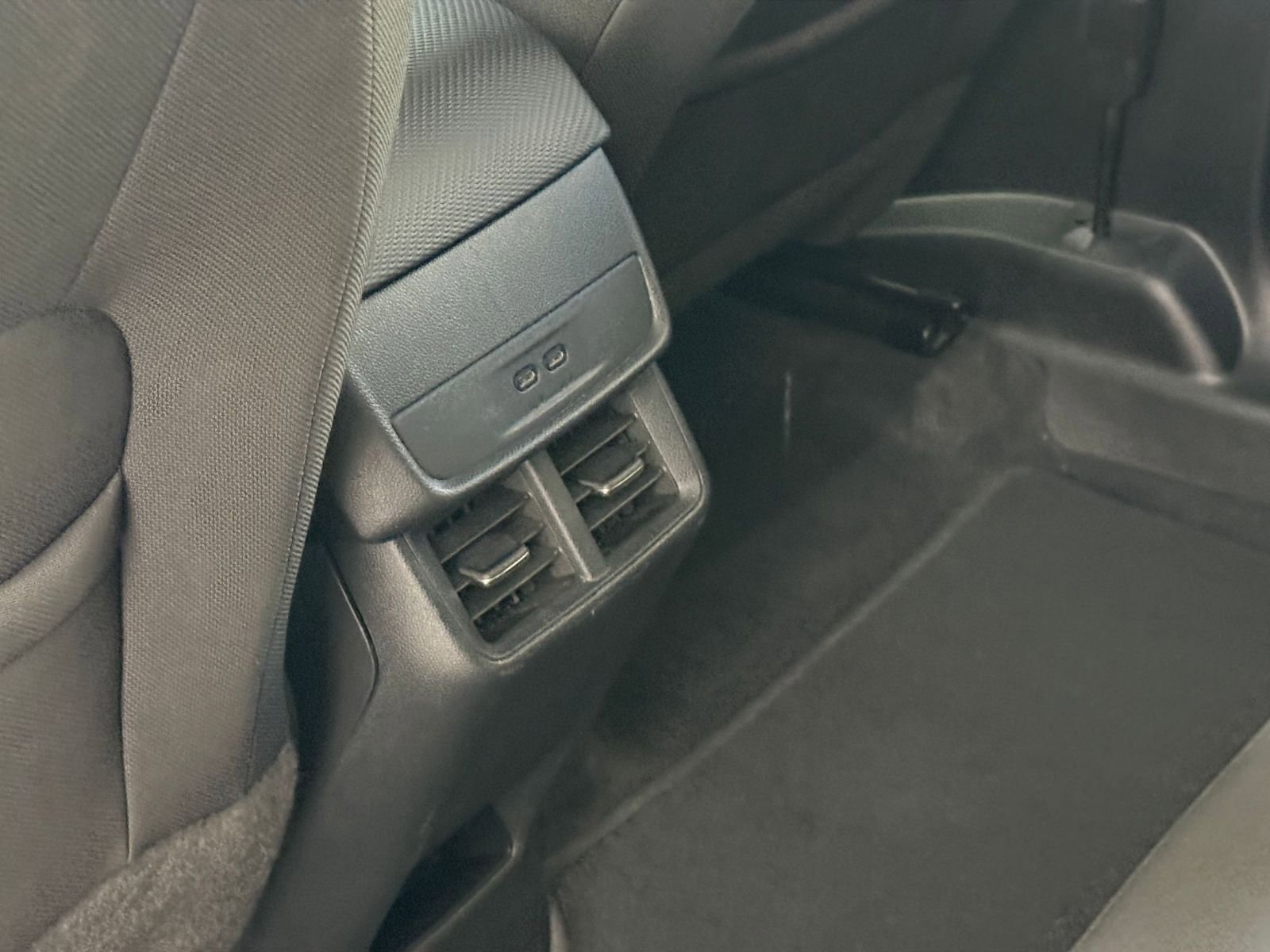 Thumbnail: 2025 Chevrolet Equinox - 24