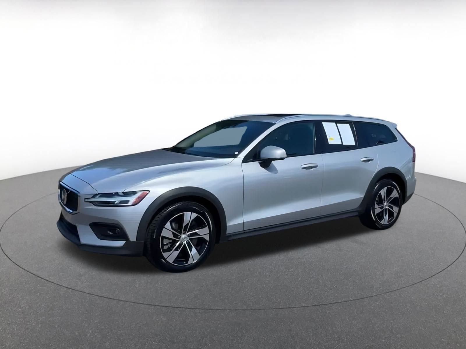 Thumbnail: 2025 Volvo S60 - 8