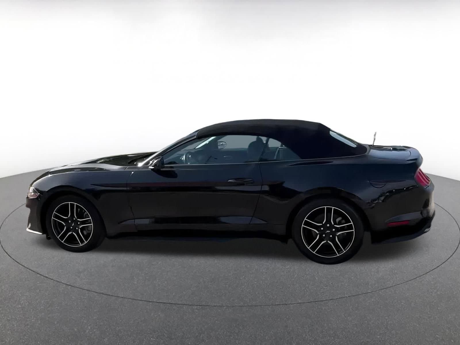 Thumbnail: 2023 Ford Mustang - 5