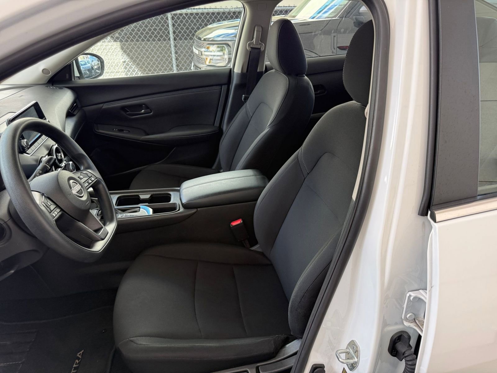 Thumbnail: 2025 Nissan Sentra - 24