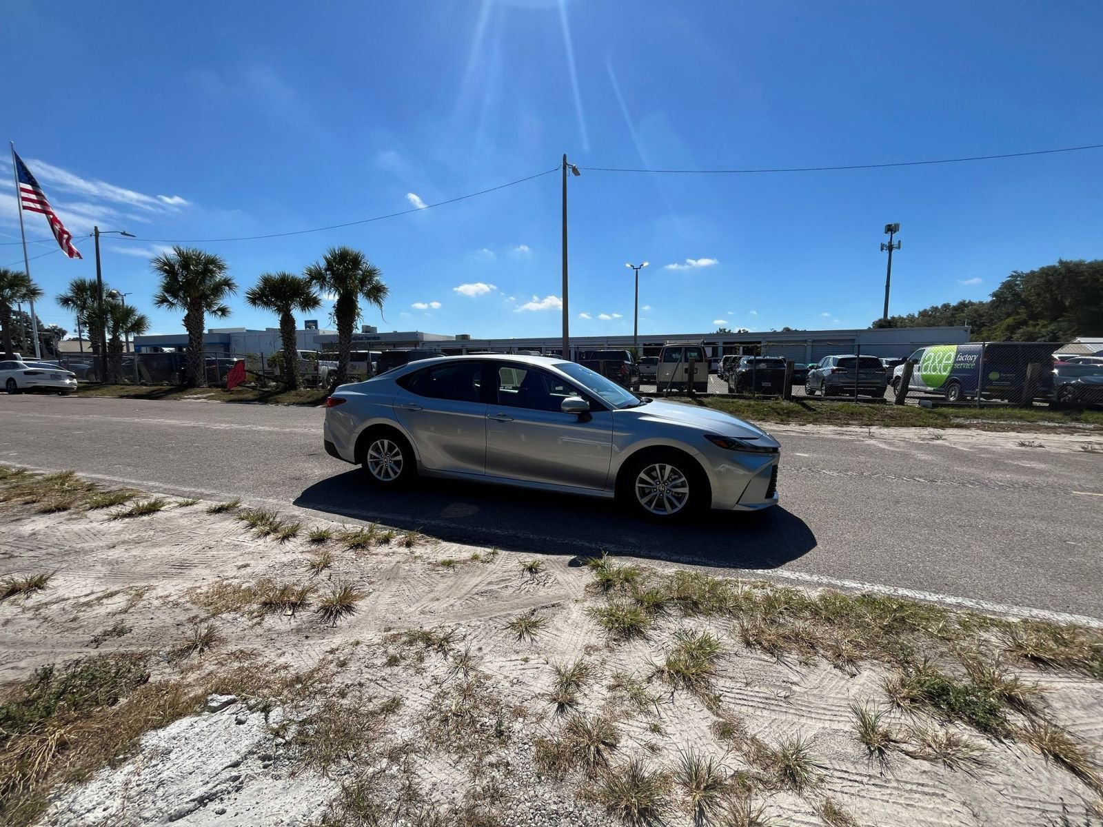 Thumbnail: 2025 Toyota Camry - 16